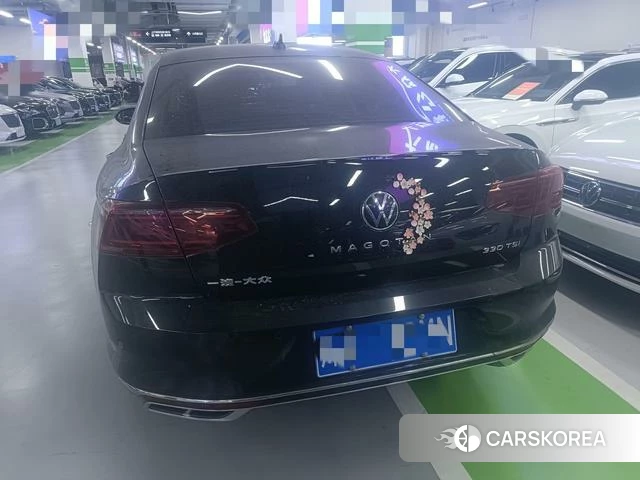 Volkswagen Magotan 2023 Черный из Китая, фото 4