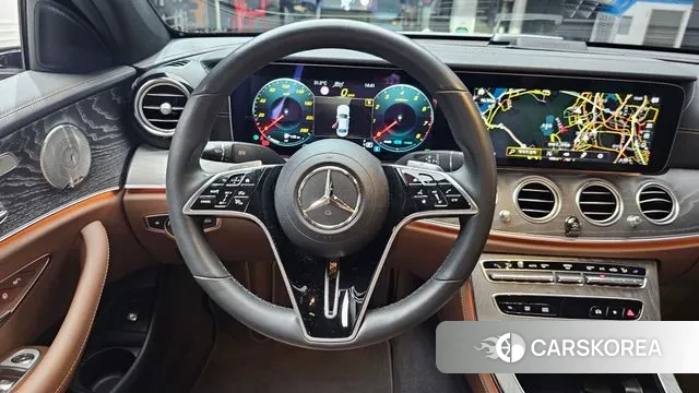 Mercedes-Benz E-Class W213 2023 Белый из Кореи, фото 4