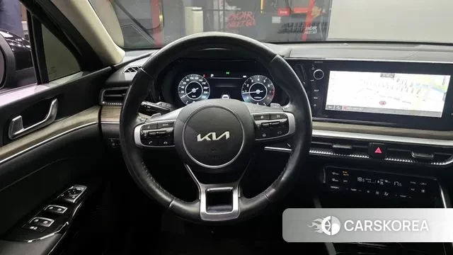 Kia K5 3rd generation 2022 Черный из Кореи, фото 4