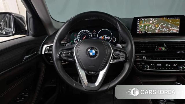 BMW 5 Series (G30) 2019 Черный из Кореи, фото 4