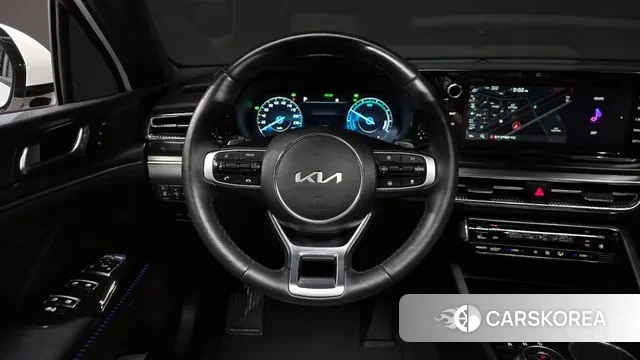 Kia K5 Hybrid 3rd Generation 2023 Белый из Кореи, фото 4