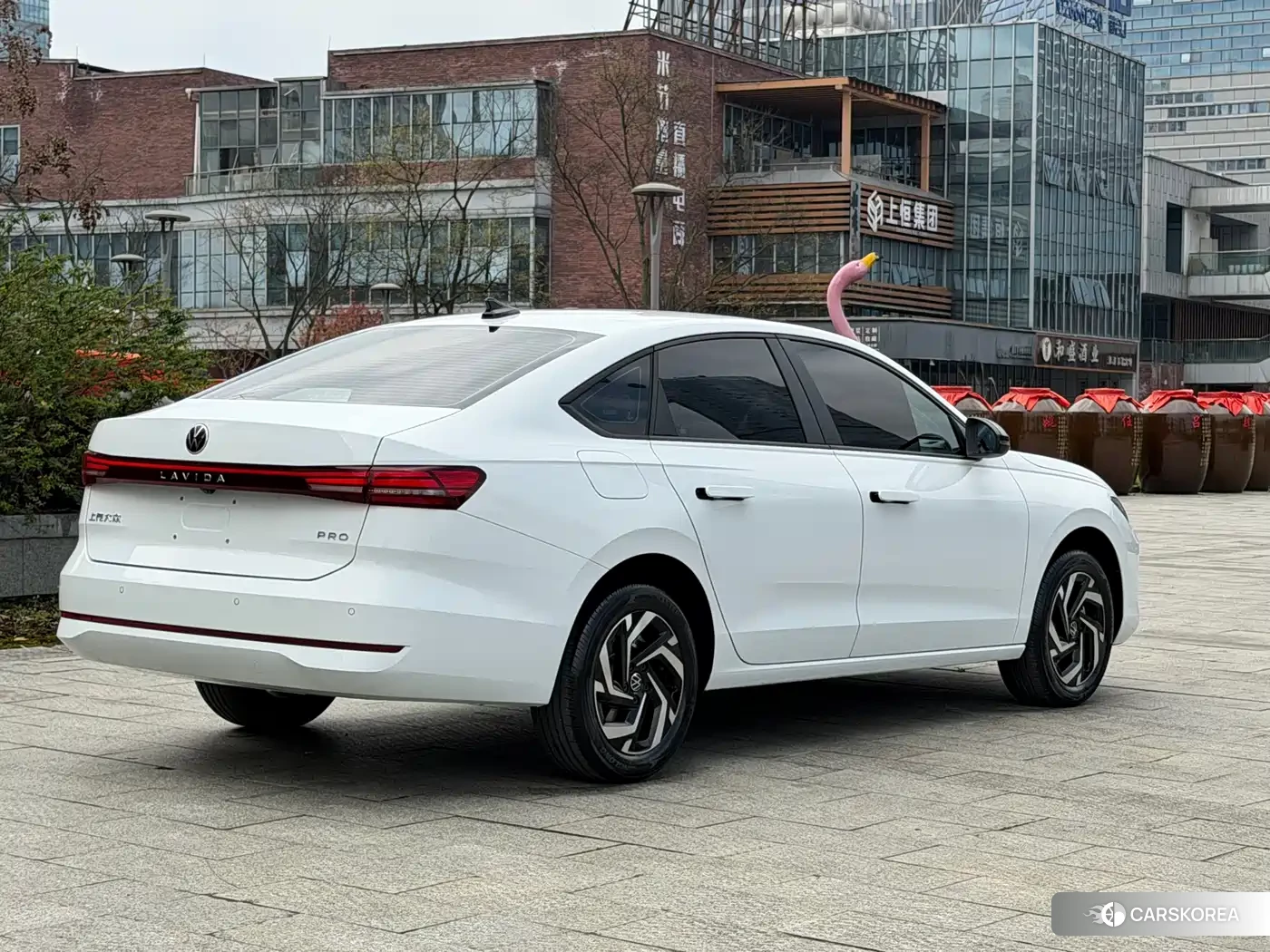 Volkswagen Lavida 2026 Белый из Китая, фото 4