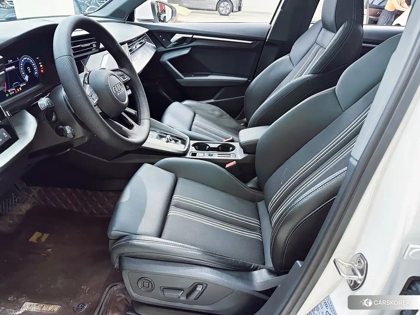 Audi A3 2023 Белый из Китая, фото 4
