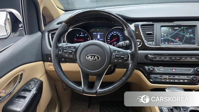 Kia The New Carnival 2018 Белый из Кореи, фото 4