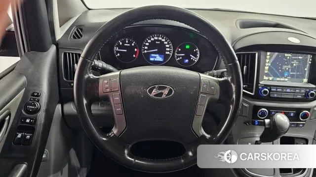 Hyundai The New Grand Starex 2018 Черный из Кореи, фото 4