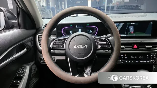 Kia The New Seltos 2023 Черный из Кореи, фото 4