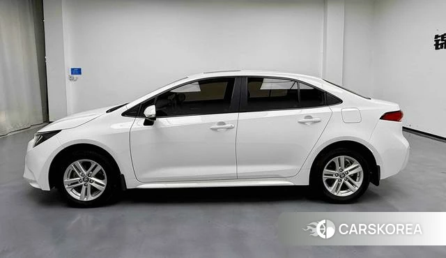 Toyota Lei Ling 2022 Белый из Китая, фото 4