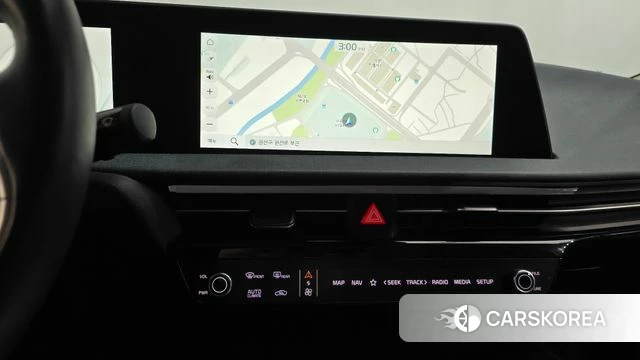 Kia EV6 2022 Белый из Кореи, фото 4