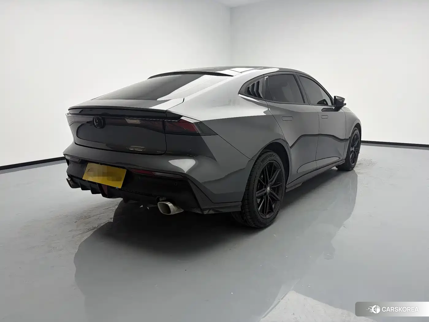 Chang'an UNI-V 2023 Silver/gray из Китая, фото 4