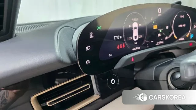 Porsche Taycan 2022 Белый из Кореи, фото 4