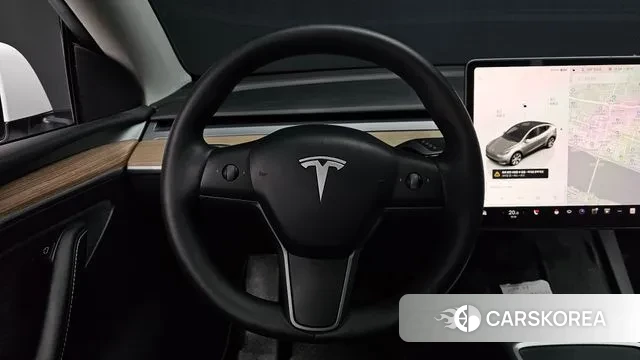 Tesla Model Y 2023 Белый из Кореи, фото 4
