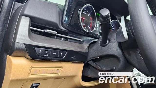 Kia Carnival 4th generation id 2671069 из Кореи 4