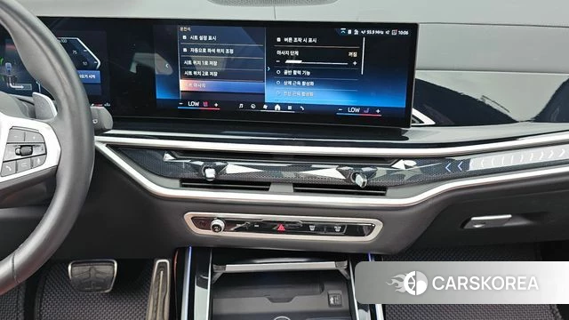 BMW X7 (G07) 2024 Серебристо-серый из Кореи, фото 4