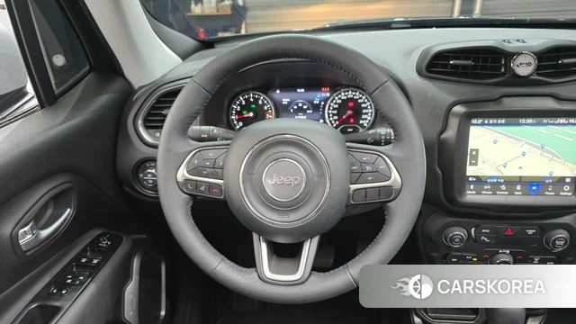 Jeep Renegade 2022 Черный из Кореи, фото 4