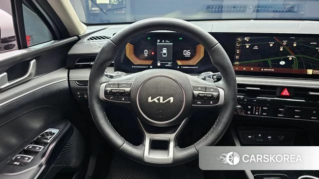 Kia The New K5 3rd generation 2024 Серебристо-серый из Кореи, фото 4