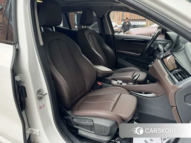BMW X2 2023 Белый из Китая, фото 4