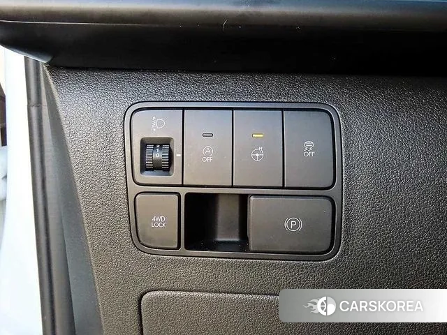 Hyundai Staria 2023 Белый из Кореи, фото 4