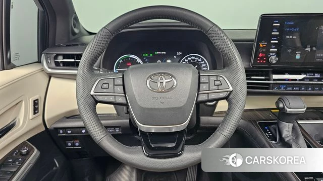 Toyota Sienna 4th Generation 2022 Белый из Кореи, фото 4