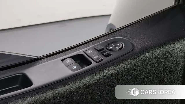 Hyundai Staria 2021 Черный из Кореи, фото 4