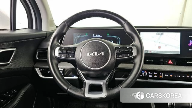 Kia Sportage 5th Generation 2023 Белый из Кореи, фото 4