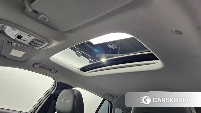 Chevrolet (GM Daewoo) Trax Crossover 2024 Белый из Кореи, фото 4