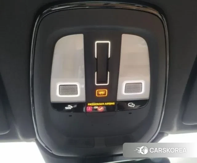 Volvo XC60 second Generation 2023 Белый из Кореи, фото 4