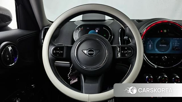 Mini Cooper Countryman 2024 Черный из Кореи, фото 4