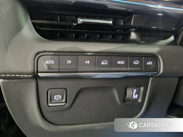Cadillac Escalade 5th Generation 2021 Черный из Кореи, фото 4