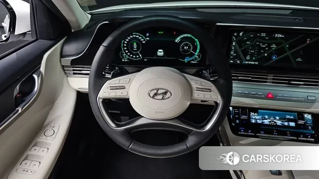 Hyundai The New Grandeur IG Hybrid 2021 Белый из Кореи, фото 4