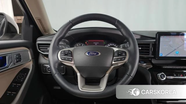 Ford Explorer 6th Generation 2022 Белый из Кореи, фото 4