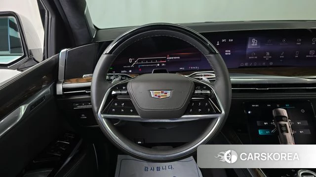 Cadillac Escalade 5th Generation 2025 Белый из Кореи, фото 4