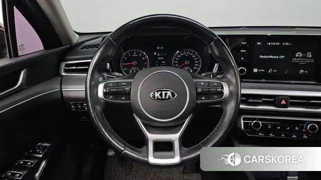 Kia K5 3rd generation 2021 Черный из Кореи, фото 4