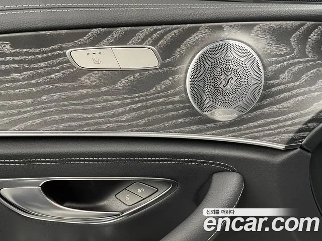 Mercedes-Benz E-Class W213 2022 Белый из Кореи, фото 4