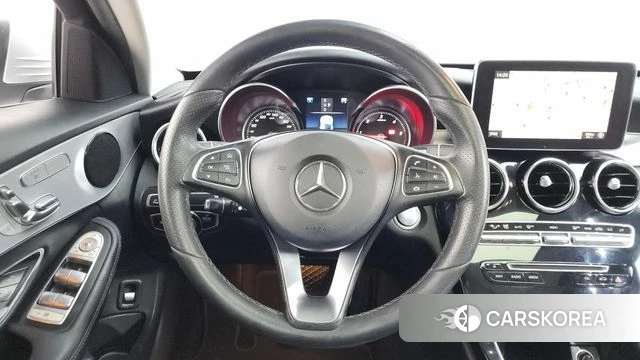 Mercedes-Benz C-Class W205 2018 Серебряный из Кореи, фото 4