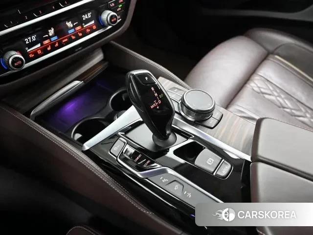 BMW 6 Series GT (G32) 2018 Белый из Кореи, фото 4