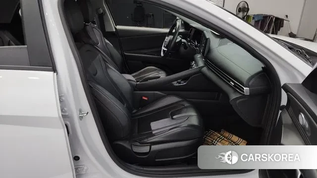 Hyundai Avante (CN7) 2021 Белый из Кореи, фото 4