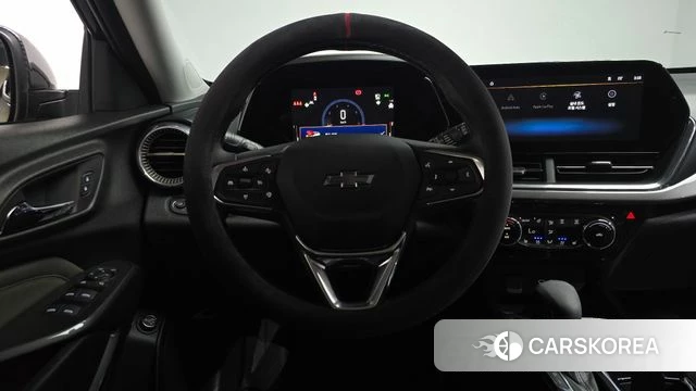 Chevrolet (GM Daewoo) Trax Crossover 2024 Черный из Кореи, фото 4