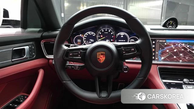 Porsche Panamera (971) 2023 Белый из Кореи, фото 4