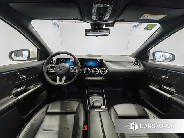 Mercedes-Benz GLA 2021 Белый из Китая, фото 4