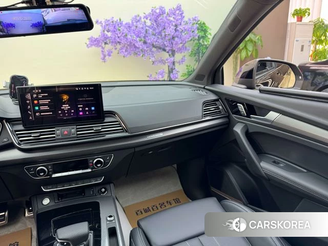Audi Q5L 2025 Черный из Китая, фото 4