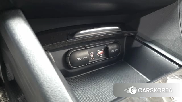 Kia The New K5 2nd generation 2018 Белый из Кореи, фото 4