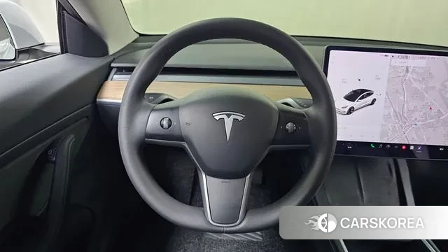 Tesla Model 3 2021 Белый из Кореи, фото 4