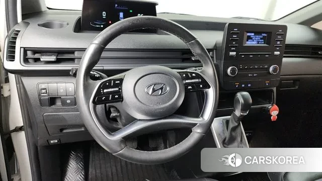 Hyundai Staria 2023 Белый из Кореи, фото 4