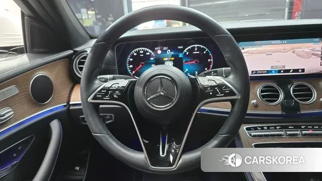 Mercedes-Benz E-Class W213 2021 Белый из Кореи, фото 4