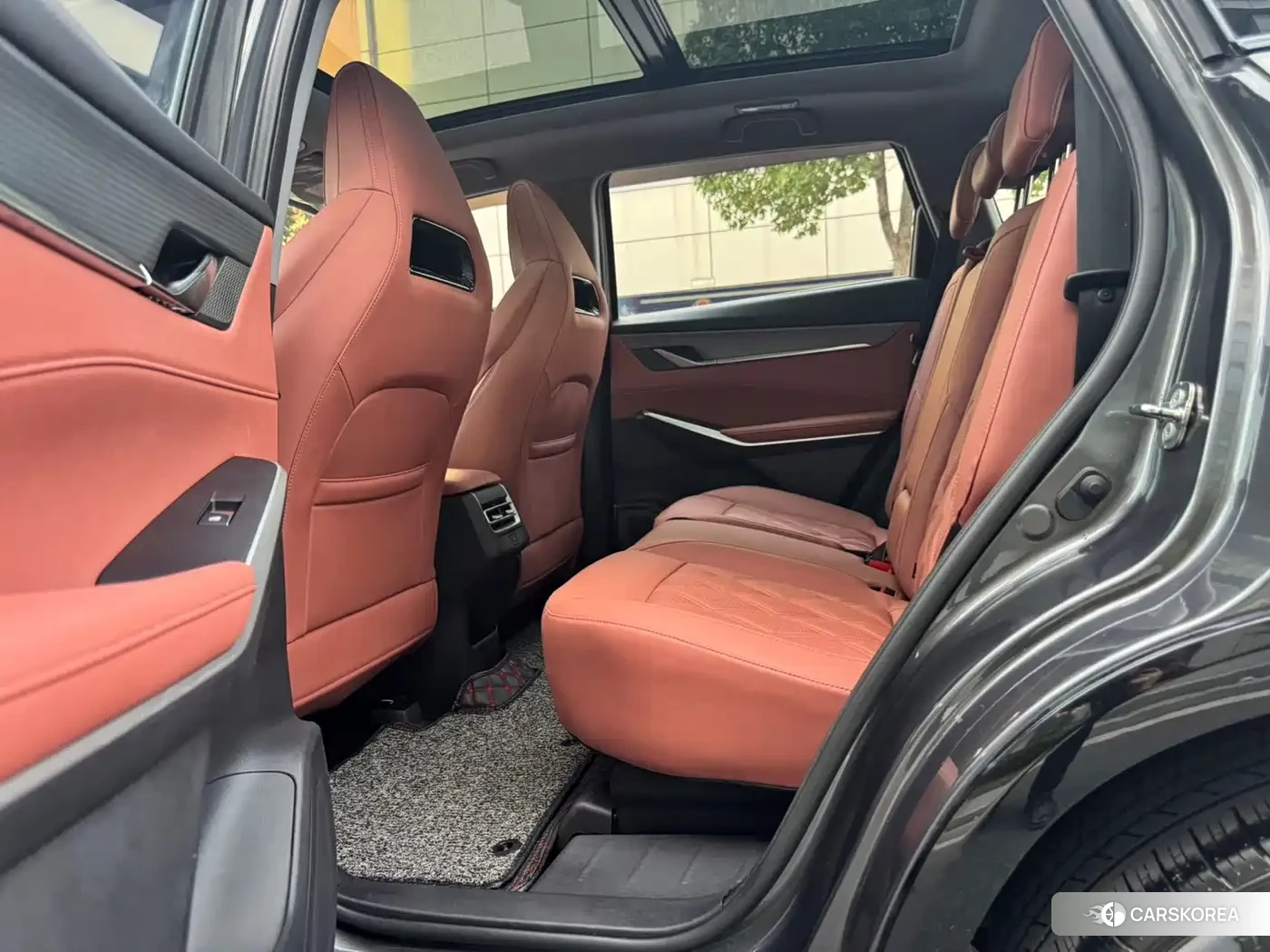 Chang'an CS75PLUS 2023 Silver/gray из Китая, фото 4