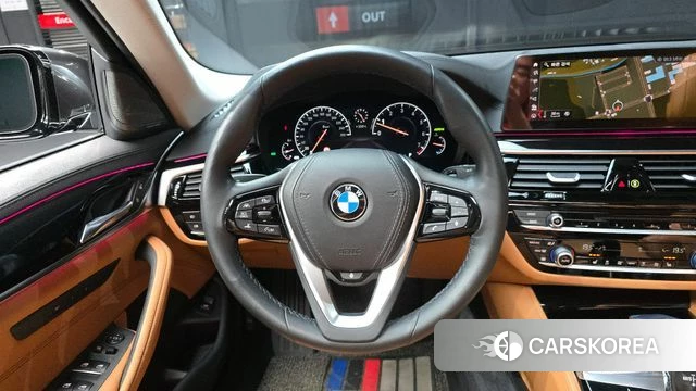 BMW 5 Series (G30) 2019 Серый из Кореи, фото 4