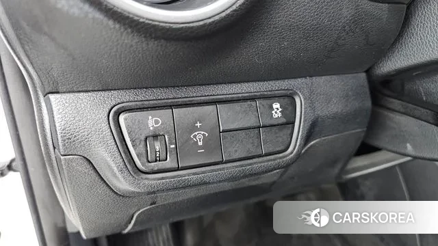 Kia The New K3 2nd generation 2021 Белый из Кореи, фото 4