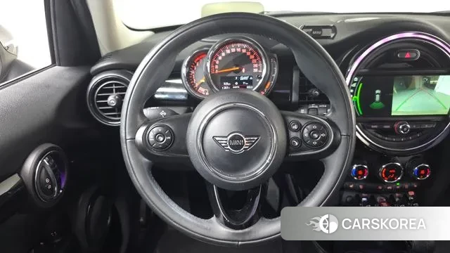 Mini Cooper 2018 Светло-зеленый из Кореи, фото 4