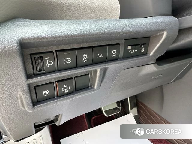 Toyota Grevia 2024 Белый из Китая, фото 4