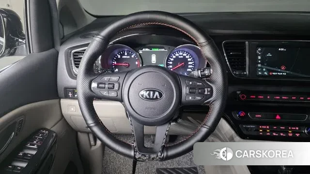 Kia The New Carnival 2019 Черный из Кореи, фото 4